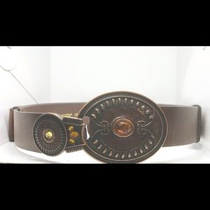 Chico’s brown leather belt mL